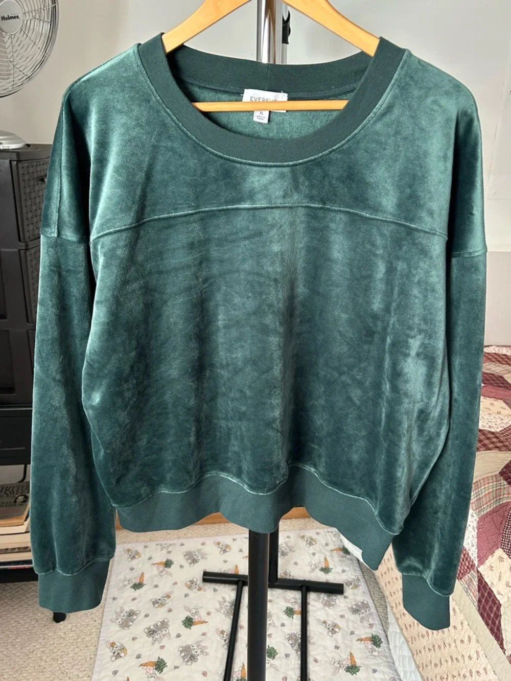 Evereve Velvet Pullover Sweater Green XL